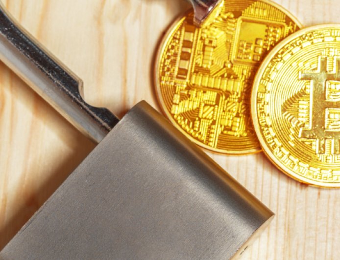 Bitcoin Defies September Slump, Eyes Critical $65,200 Resistance